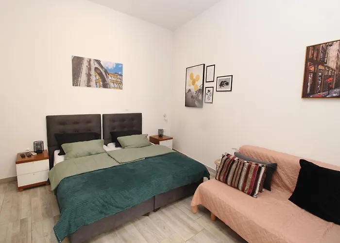 Giardini Center Apartment *